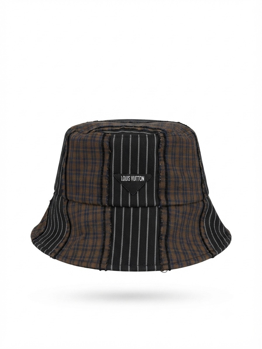 Hat LV black strip