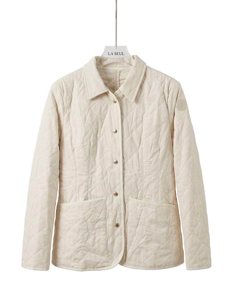 Moncler diamond-quilted jacket Cream with front pocket