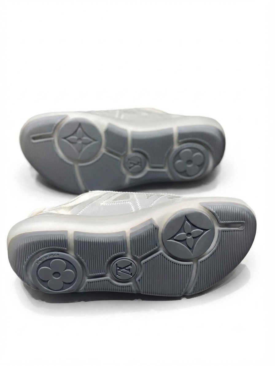 shoes white print zigzag gray - Image 4
