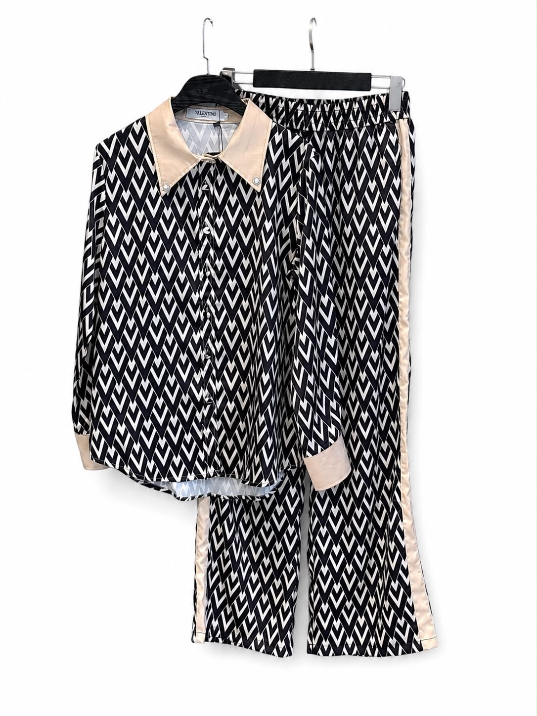 Suit valentino full cover - Image 4