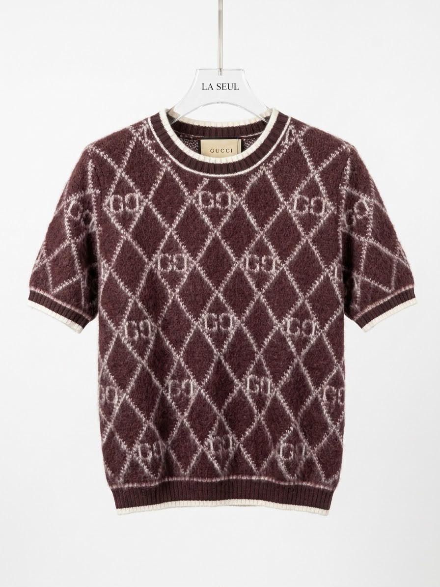 GUCCI Signature Burgundy Knit - Image 2