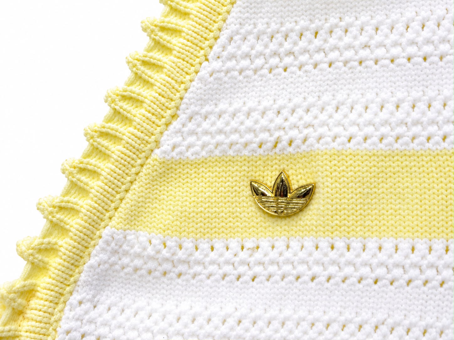 vest knit strip crop yellow & white adidas - Image 1